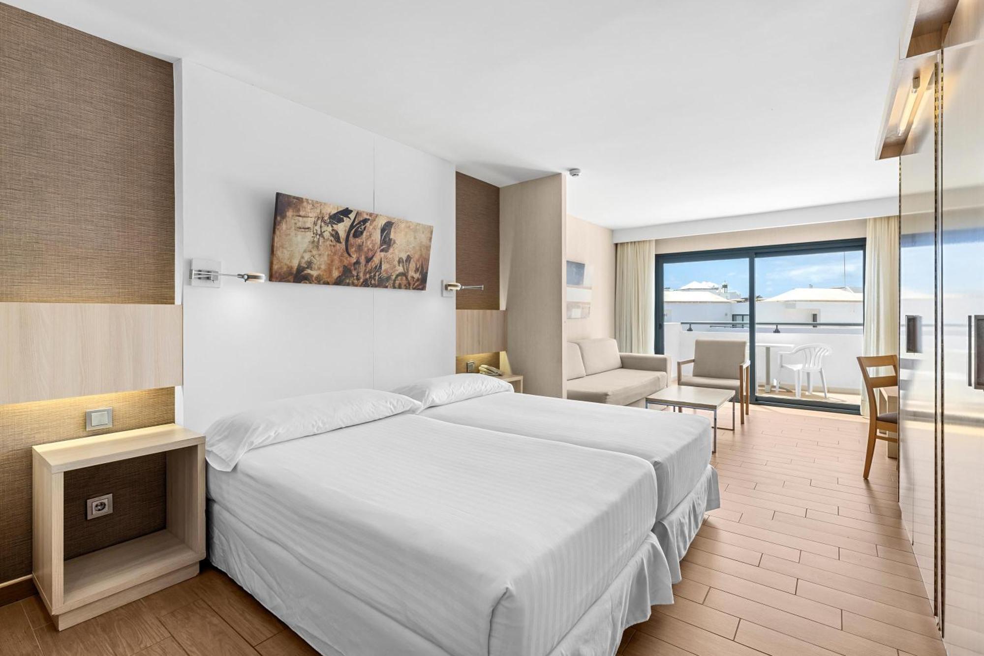 Thb Lanzarote Beach Costa Teguise Εξωτερικό φωτογραφία